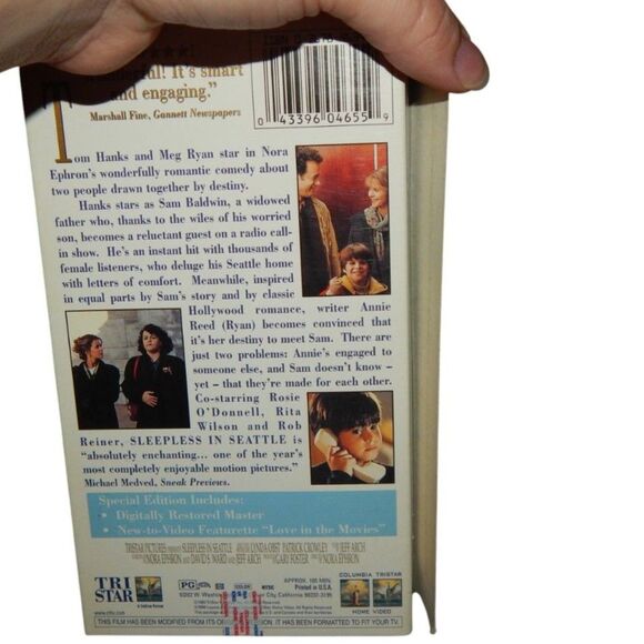 SLEEPLESS IN SEATTLE vintage VHS in original paper case Tom Hanks Meg Ryan - Picture 9 of 10